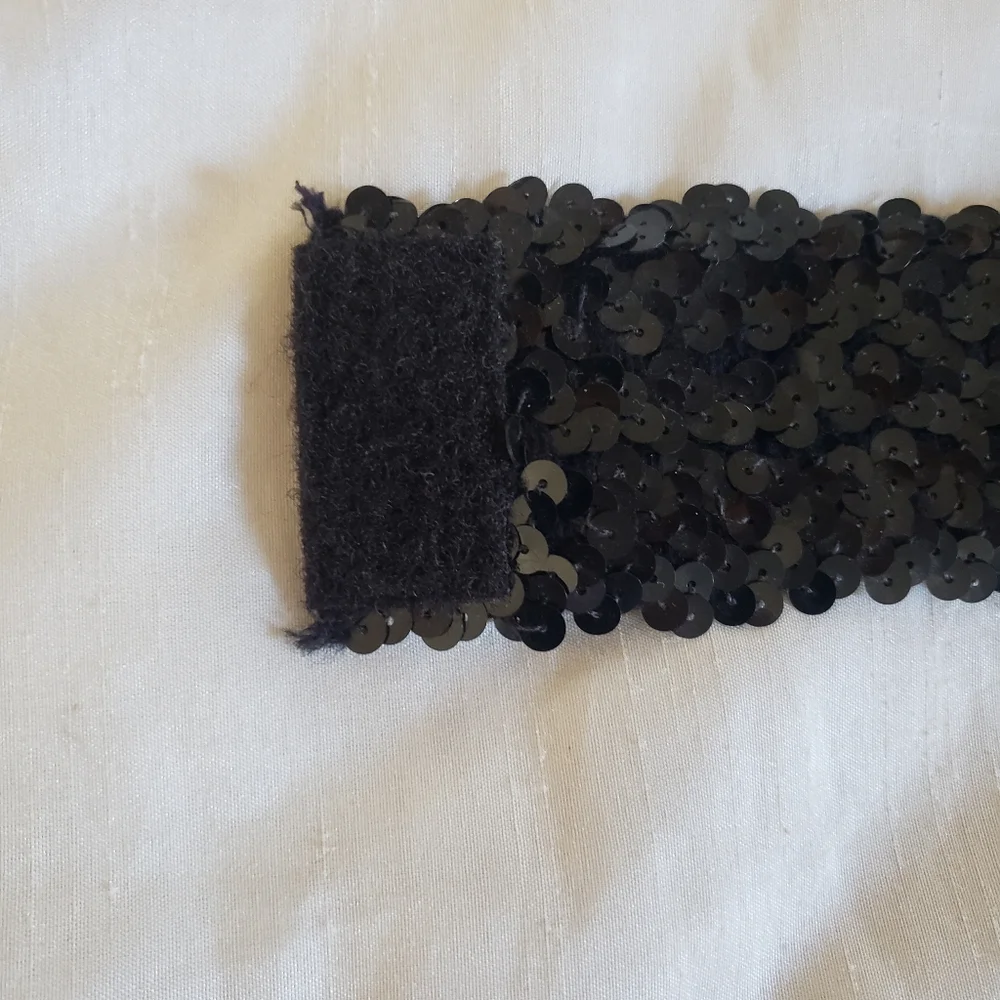 Elegant Black Sequin Women's Accessory